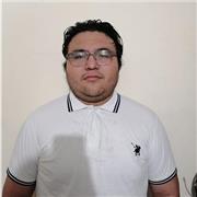 Profesor y experto en cómputo y en tecnología